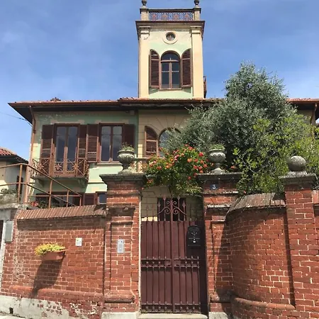 Monferrato Villa Passerano (Piedmont)
